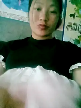 Snapshot of Micky_baby chatting on 05.08.26 Micky baby online show from 05.08.26