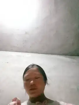 Snapshot of Micky_baby chatting on 05.18.26 Micky baby online show from 05.18.26