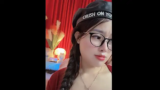 MiCandy-Lovee online show from 11.30.25