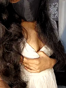 Angelic Princess online show from 11.18.25