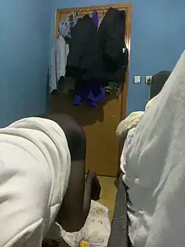 Snapshot of adenn_1234 chatting on 12.16.25 adenn 1234 online show from 12.16.25