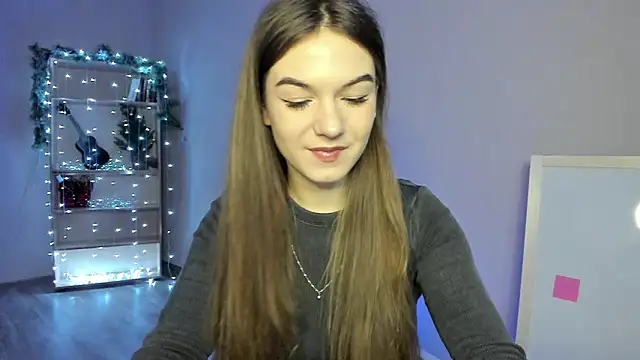 luna lust 212 online show from 12.18.25