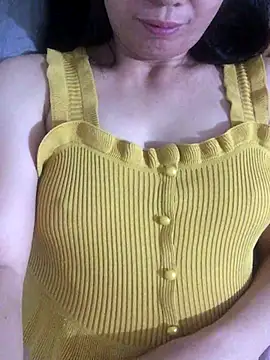 Snapshot of missayang6969 chatting on 11.24.25 missayang6969 online show from 11.24.25