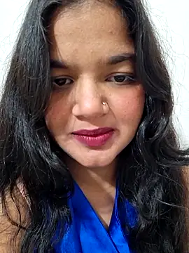 Snapshot of DIMPLE-GIRL88 chatting on 11.30.25 DIMPLE-GIRL88 online show from 11.30.25