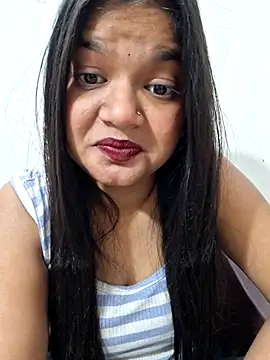 Snapshot of DIMPLE-GIRL88 chatting on 12.16.25 DIMPLE-GIRL88 online show from 12.16.25