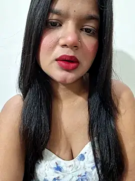 Snapshot of DIMPLE-GIRL88 chatting on 01.12.26 DIMPLE-GIRL88 online show from 01.12.26