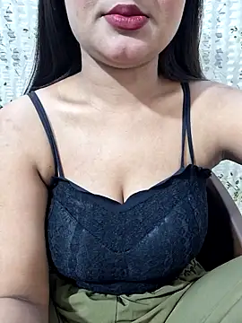 Snapshot of DIMPLE-GIRL88 chatting on 03.20.26 DIMPLE-GIRL88 online show from 03.20.26