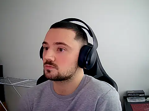 Handsomeboy4you online show from 11.21.25