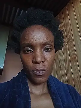 Beverlygurlx6 online show from 02.03.26