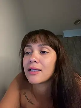 carolsapequinha online show from 04.16.26