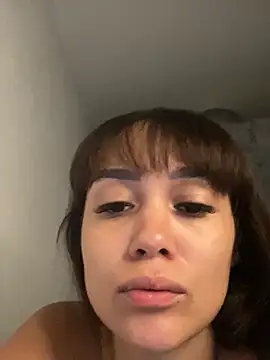 carolsapequinha online show from 04.21.26