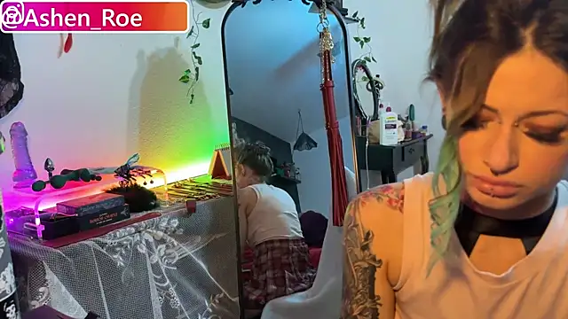 AshenRoe online show from 04.21.26