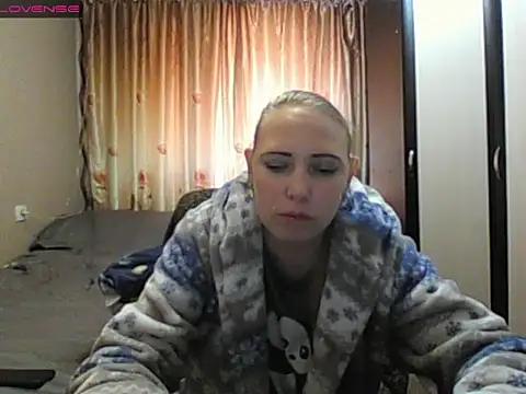 JenniDeep online show from 04.30.26