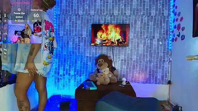 Snapshot of TAYLOR_S7 chatting on 02.26.26 TAYLOR S7 online show from 02.26.26