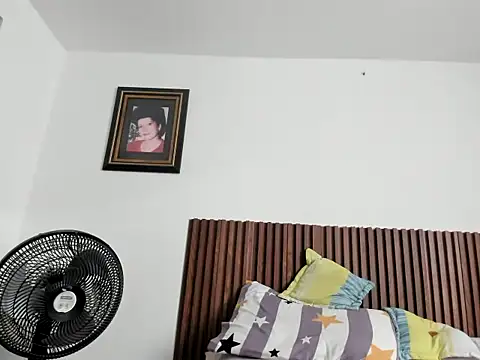 caroline 47 online show from 03.05.26