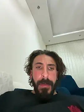 Snapshot of Esoes42 chatting on 11.12.25 Esoes42 online show from 11.12.25