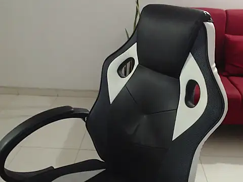 SeleneeRousse online show from 03.10.26