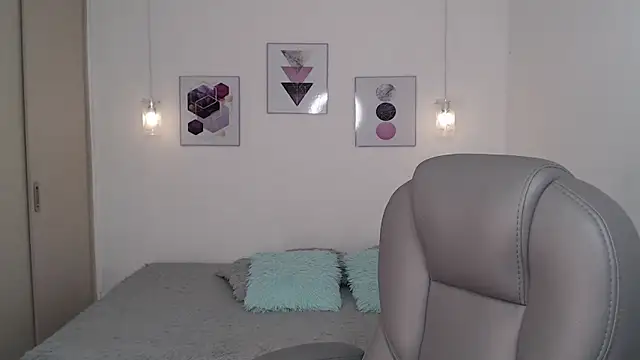 selene rouse  online show from 05.20.26