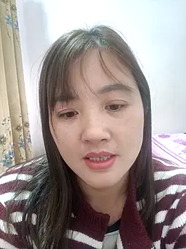 Snapshot of Little-Red123 chatting on 11.30.25 Little-Red123 online show from 11.30.25