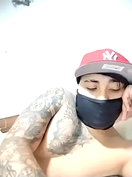 Matiascolageno online show from 11.17.25