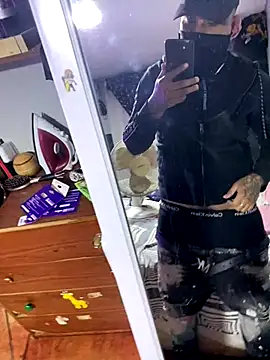 Matiascolageno online show from 12.04.25