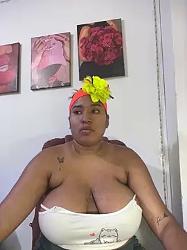 morena-2025 online show from 04.20.26