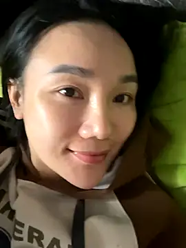 dusi-cute online show from 11.14.25