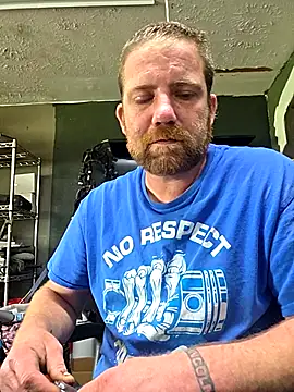 Snapshot of Txweld69 chatting on 11.23.25 Txweld69 online show from 11.23.25