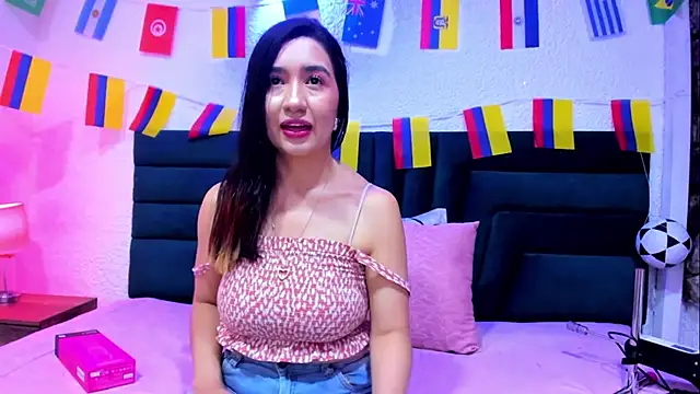 VictoriaRouge  online show from 06.28.26