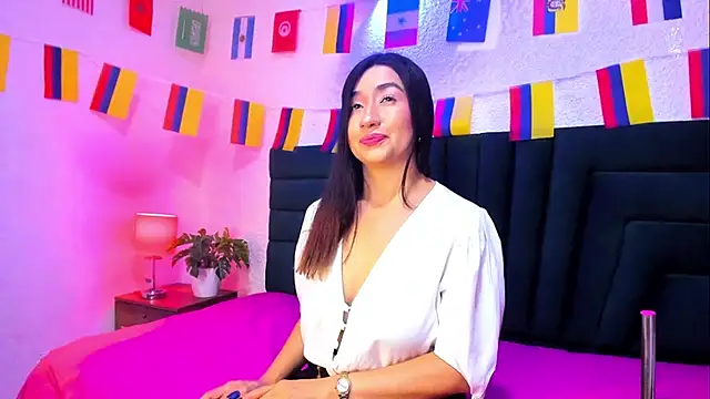 VictoriaRouge  online show from 07.12.26
