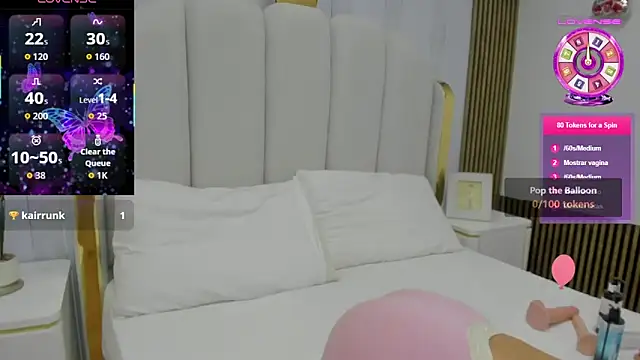 roxyflame  online show from 04.22.26
