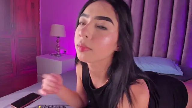 GabrielaSuarez  online show from 05.20.26