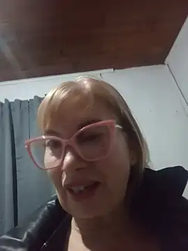 SexyMilf1211 online show from 06.30.26