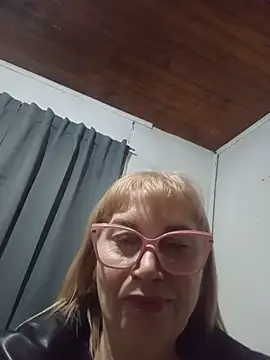 SexyMilf1211 online show from 07.01.26