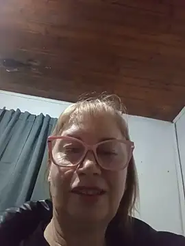 SexyMilf1211 online show from 07.06.26