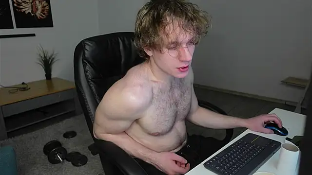 Snapshot of Charles_Dreams chatting on 01.11.26 Charles Dreams online show from 01.11.26