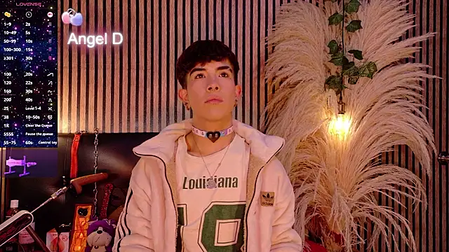 Angeldust19 online show from 02.17.26