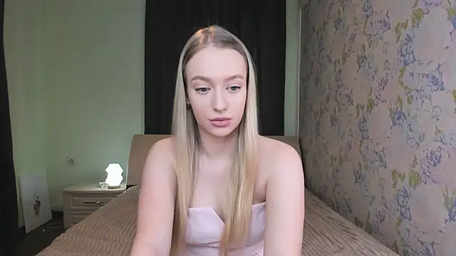 Snapshot of elldiana chatting on 02.07.26 elldiana online show from 02.07.26