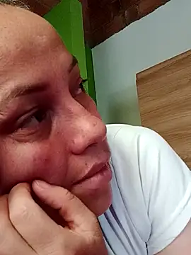 Rouse hot  online show from 02.25.26