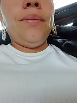Rouse hot  online show from 06.25.26