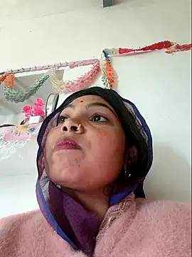 Snapshot of Jankisinghji chatting on 11.20.25 Jankisinghji online show from 11.20.25