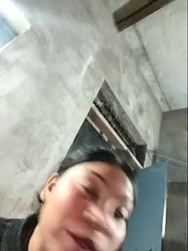 Snapshot of Jankisinghji chatting on 11.29.25 Jankisinghji online show from 11.29.25