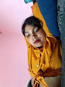 Snapshot of Jankisinghji chatting on 12.20.25 Jankisinghji online show from 12.20.25