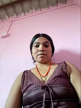 Snapshot of Jankisinghji chatting on 02.15.26 Jankisinghji online show from 02.15.26