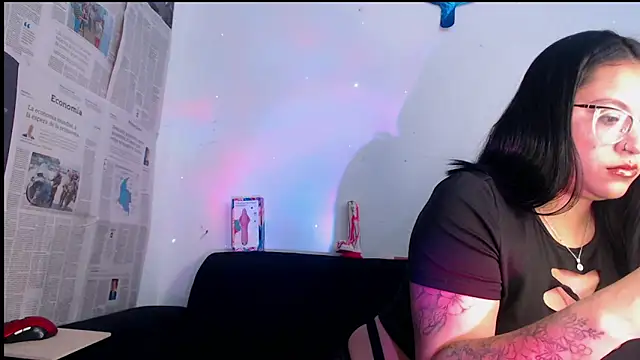 Snapshot of Janna_Dolce chatting on 12.05.25 Janna Dolce online show from 12.05.25