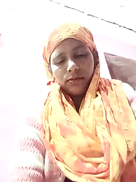 Snapshot of Pirvesh_singh chatting on 12.15.25 Pirvesh singh online show from 12.15.25