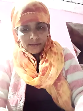 Snapshot of Pirvesh_singh chatting on 12.19.25 Pirvesh singh online show from 12.19.25