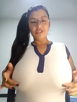CelesteAlvarez1989 online show from 06.14.26