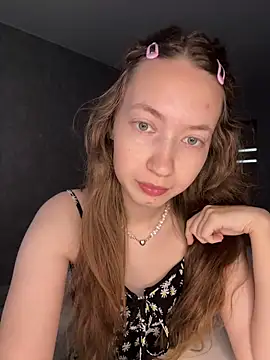 Holy Poly online show from 02.06.26