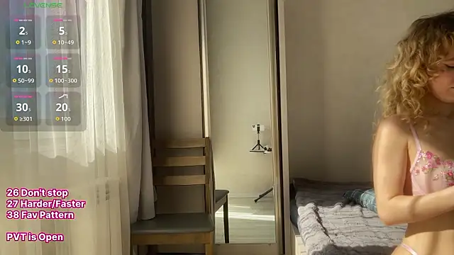 Play Me Softly online show from 03.13.26